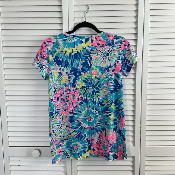 NWT Lilly Pulitzer Meredith short sleeve T multi dive in reduced XS - Picture 2 of 3